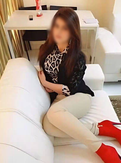 Sweeta young escort Ghaizabad